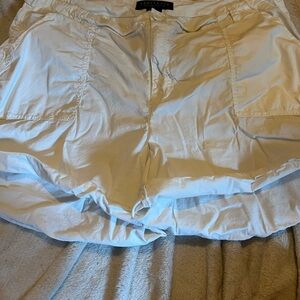 Sanctuary White Cargo Shorts Classic Style